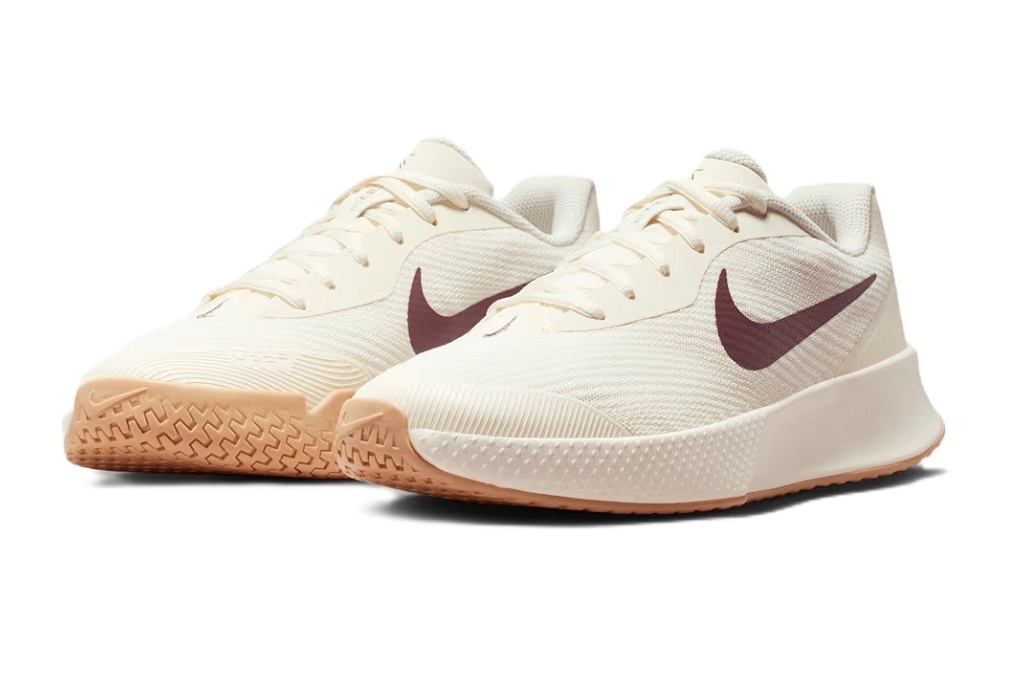 Теннисные кроссовки женские Nike Vapor Lite 3 HC