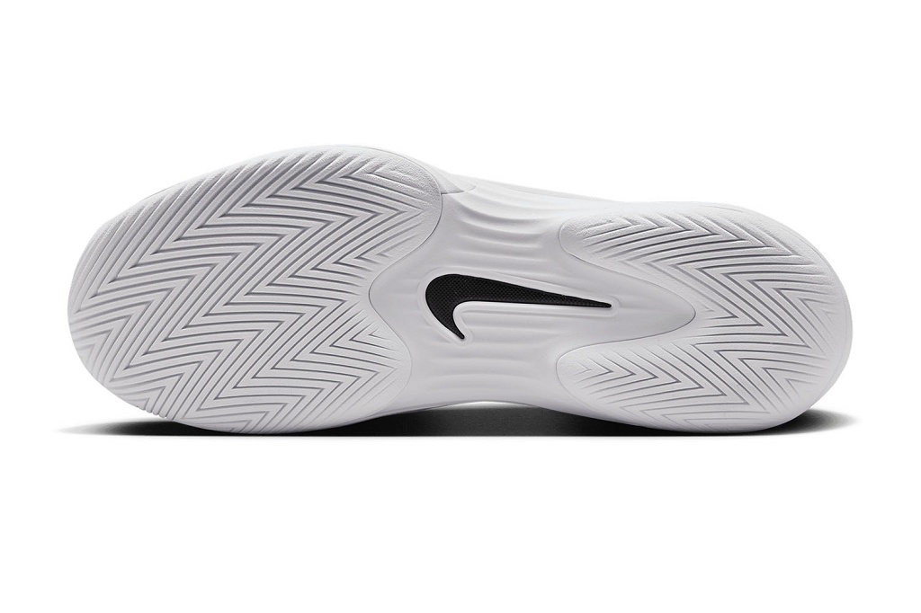Теннисные кроссовки женские Nike Air Zoom Vapor 12 HC