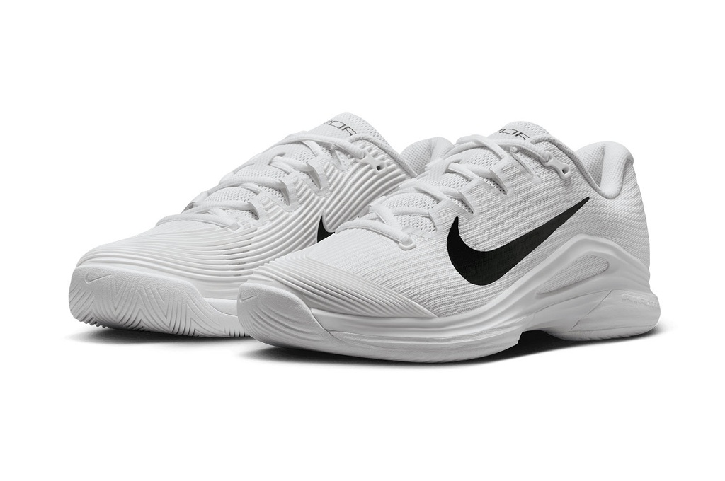 Теннисные кроссовки женские Nike Air Zoom Vapor 12 HC