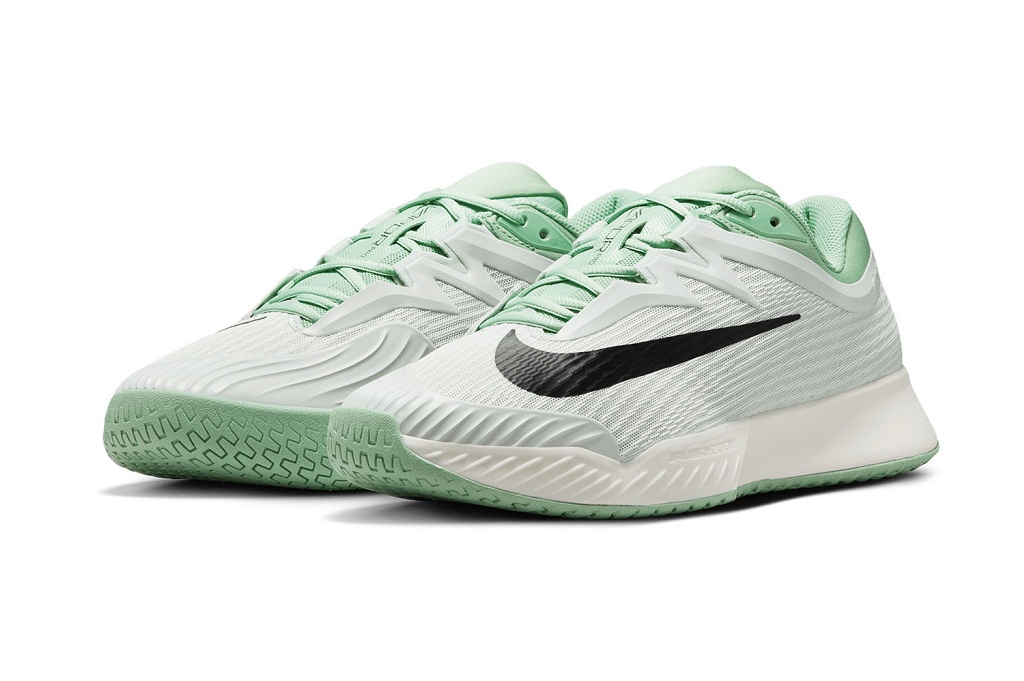 Теннисные кроссовки мужские Nike Air Zoom Vapor Pro 3 HC