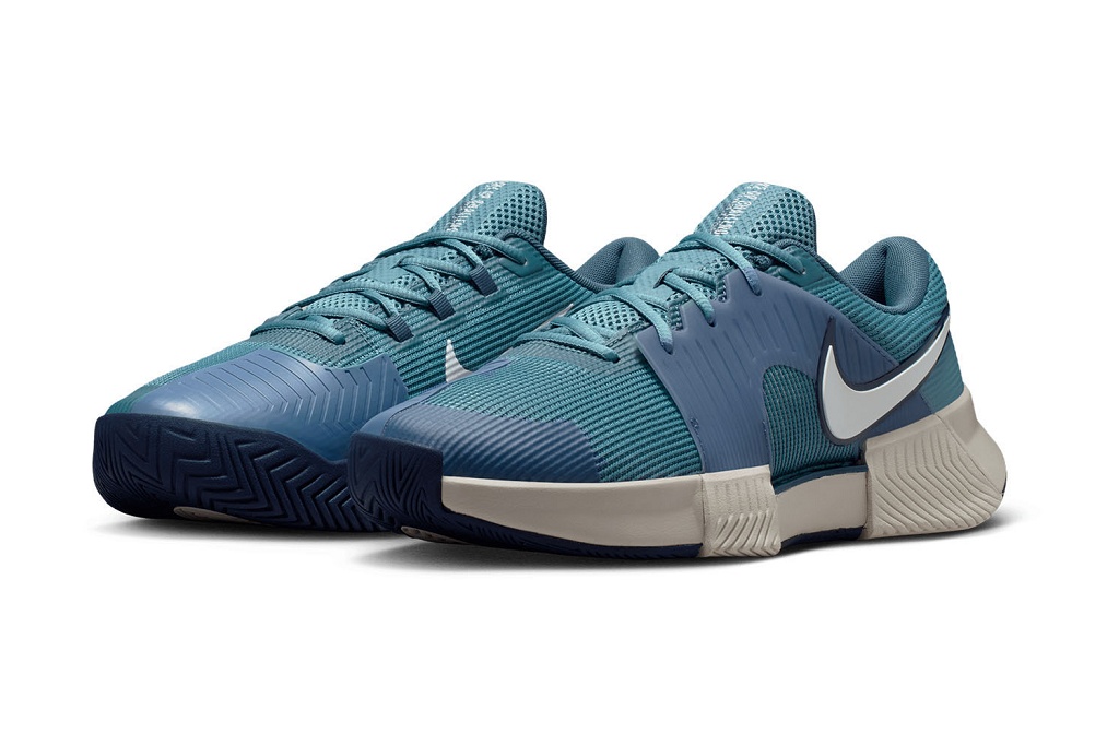 Теннисные кроссовки мужские Nike Zoom GP Challenge 1.5 HC