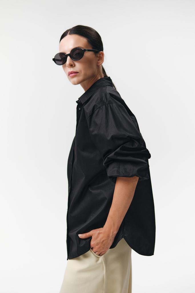 Рубашка O-силуэта черный