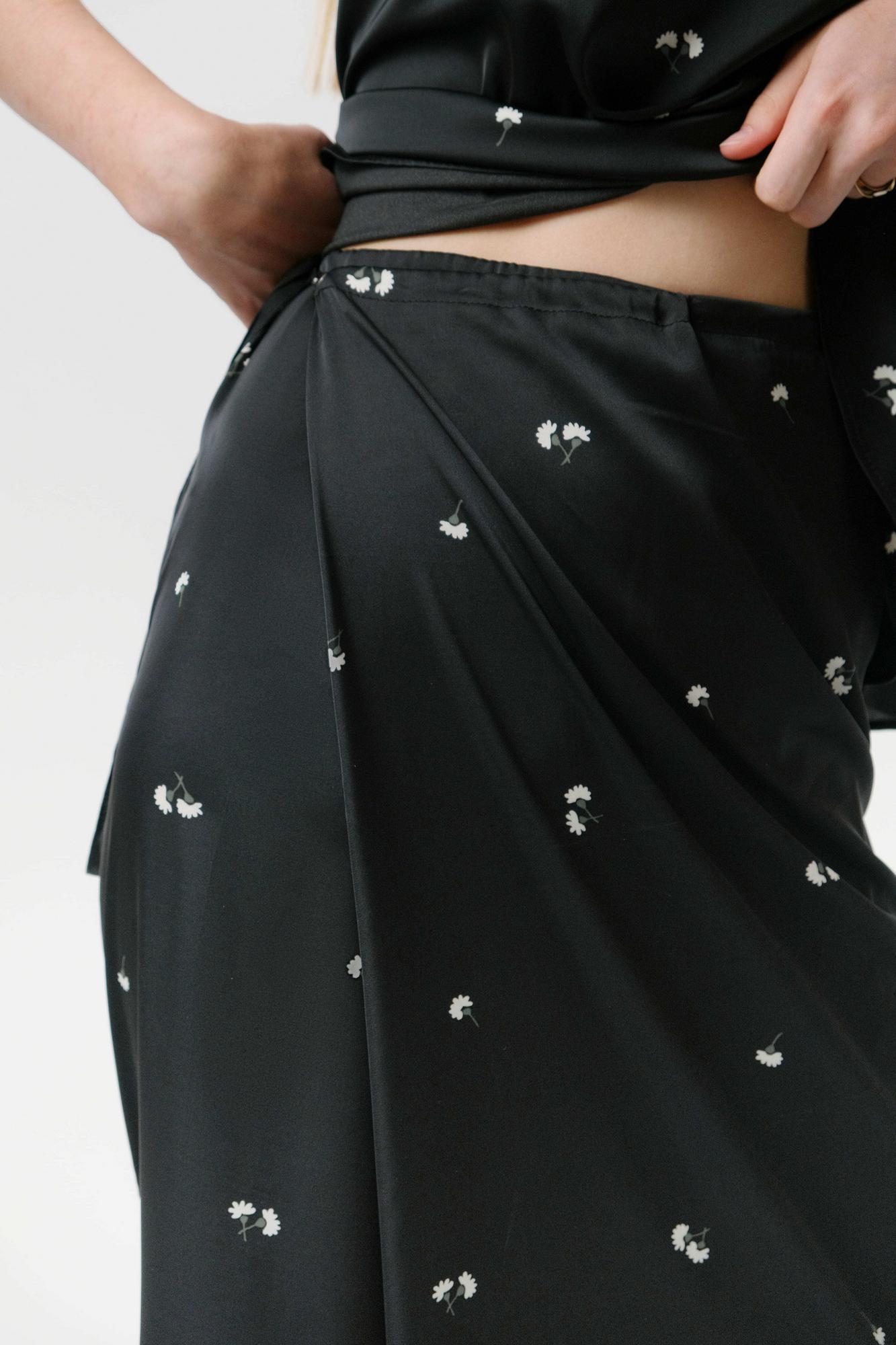 Юбка с завязками и цветочным принтом