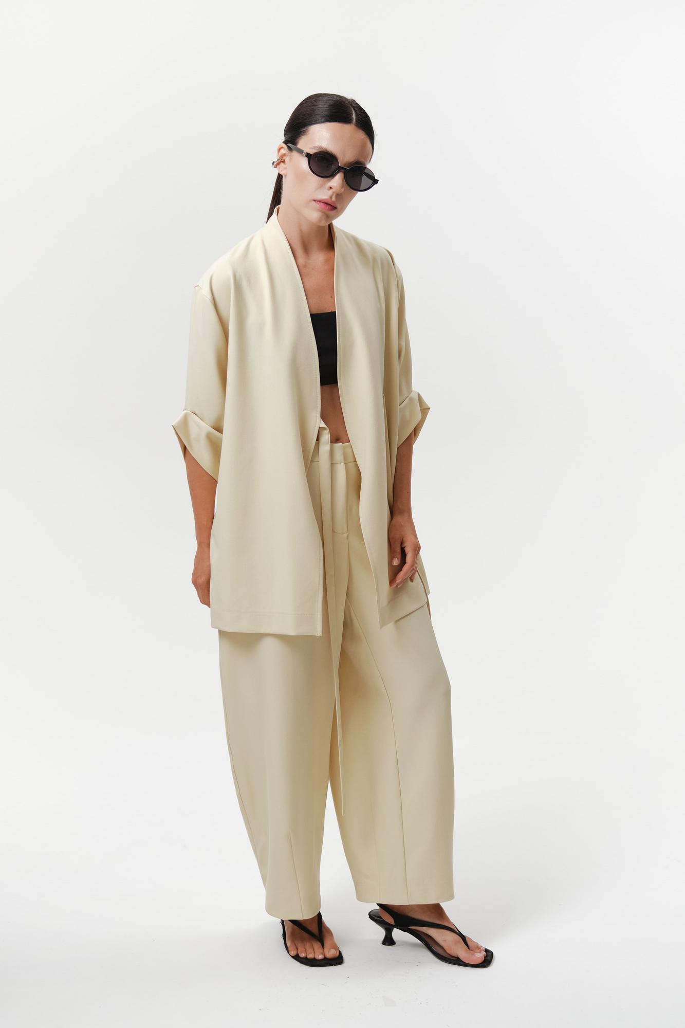 Брюки в цвете сливочного масла