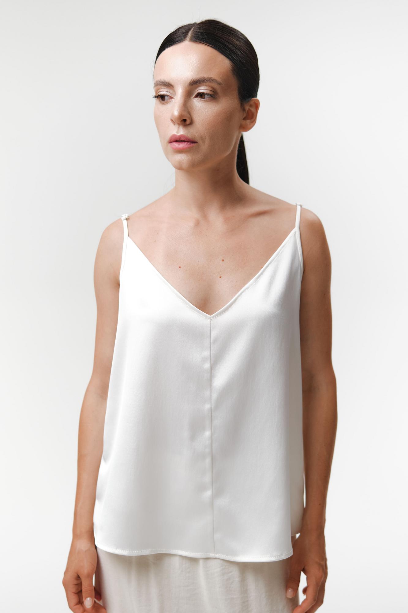 Бельевой топ в жемчужном атласе