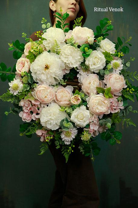 Искусственный  венок "Анора" диаметр 60 см