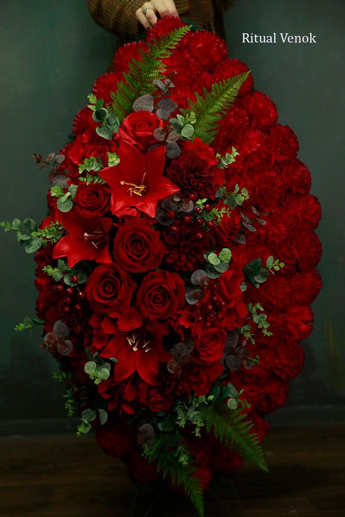 Траурный венок " Гиацинт" высота 105см