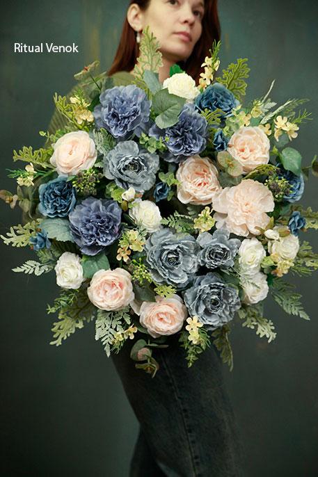 Траурный венок из искусственных цветов Premium "Бирюза" , диаметр 55 см