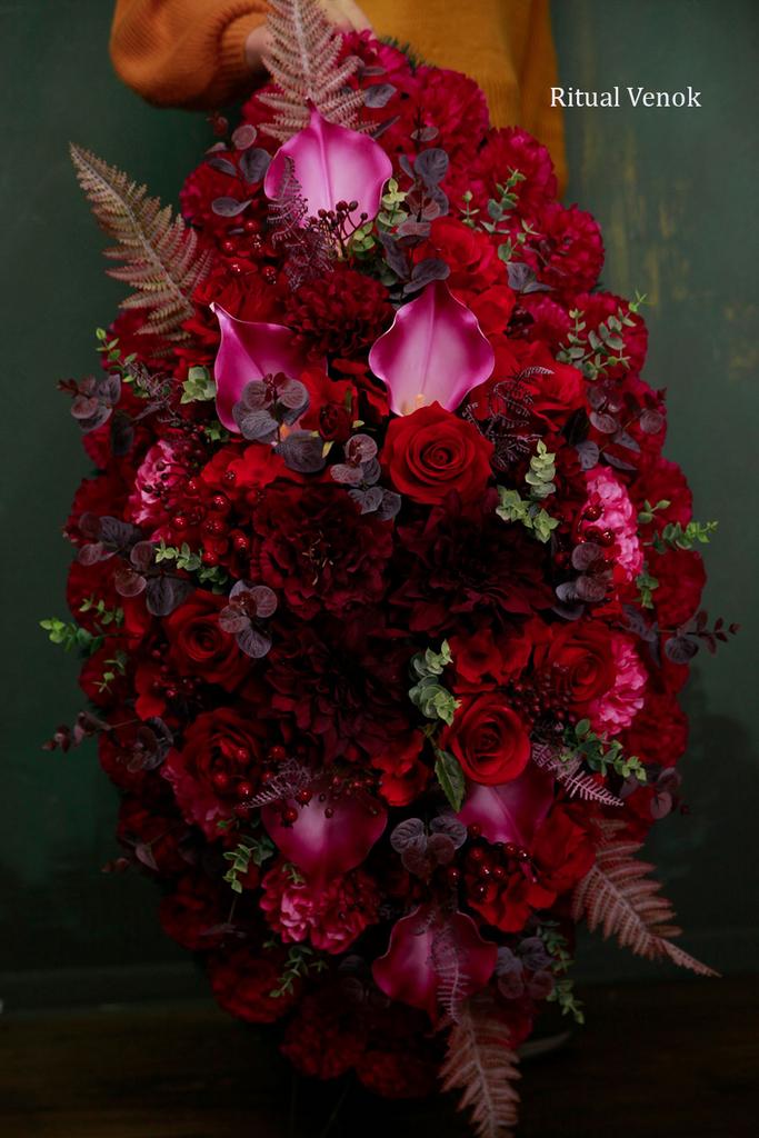 Траурный венок из искусственных цветов " Руан" высота 105см