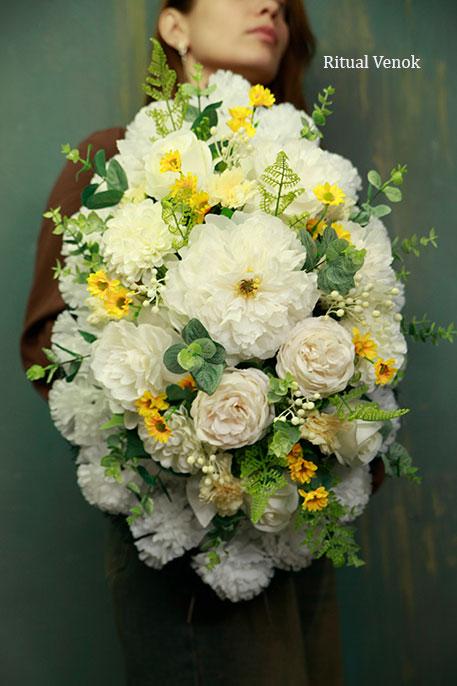 Траурный венок из искусственных цветов Premium  "Джульетта" высота 60 см, ширина 40