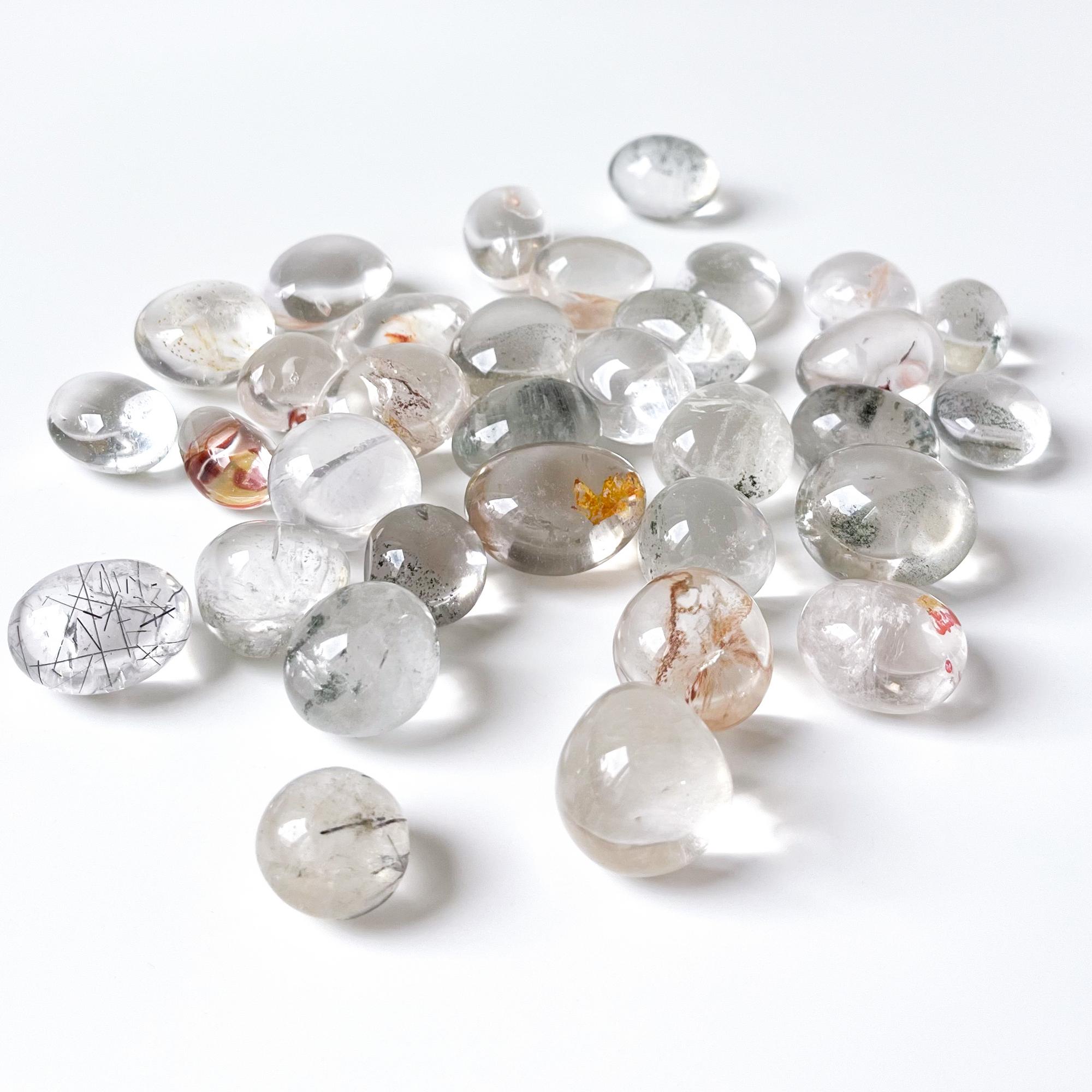 Горный хрусталь с включениями - галтовка