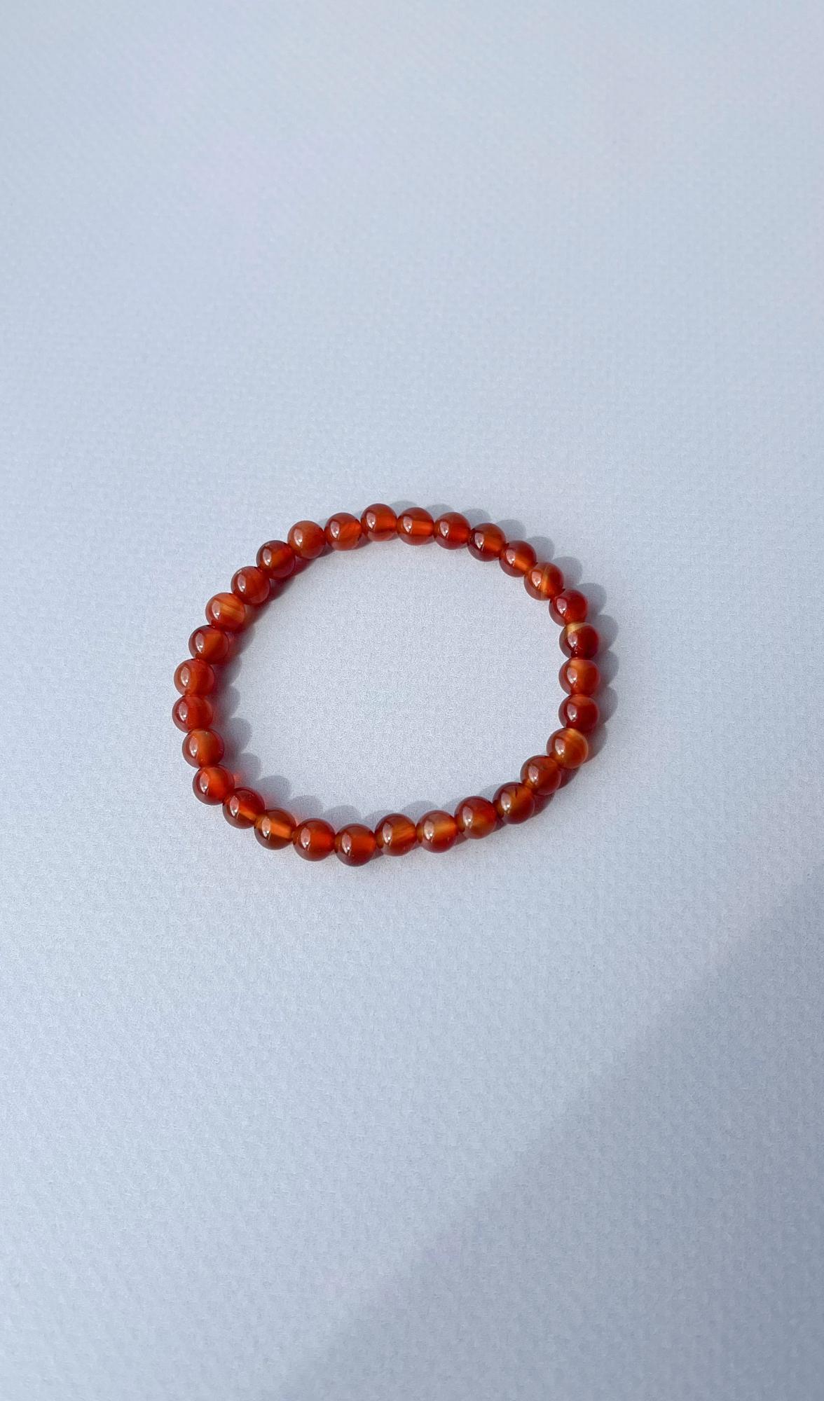 Браслет из сердолика