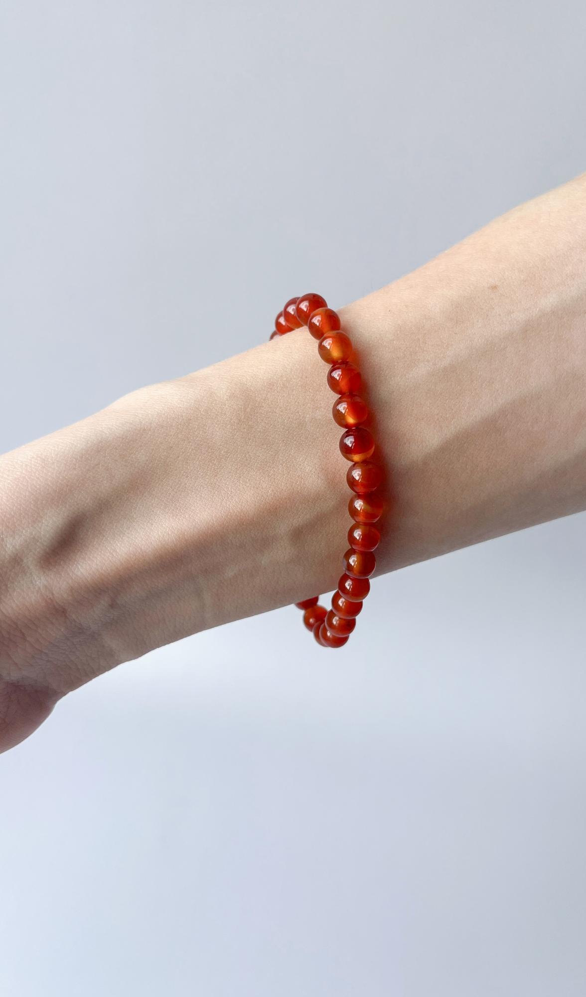 Браслет из сердолика