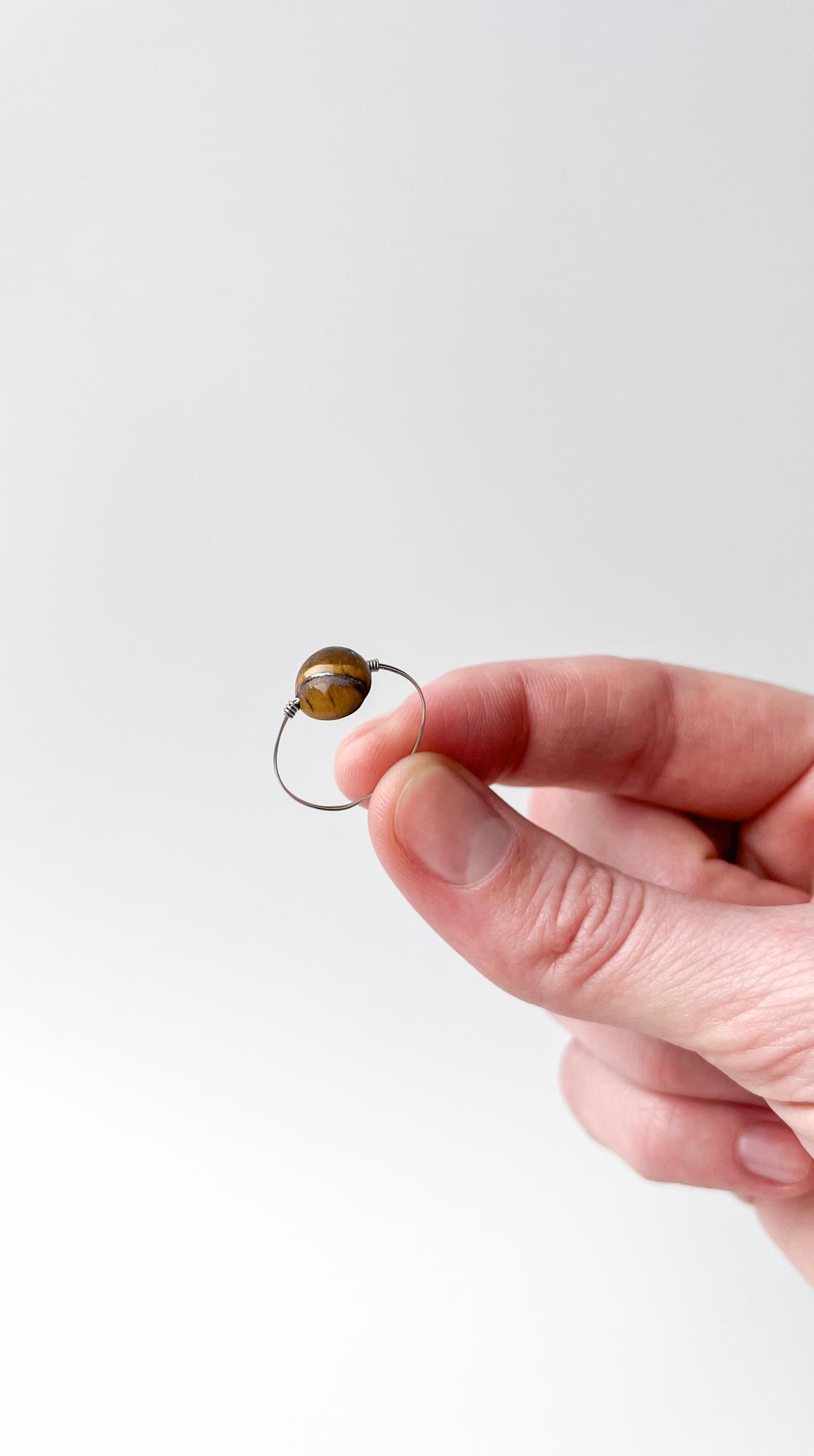 Кольцо с тигровым глазом