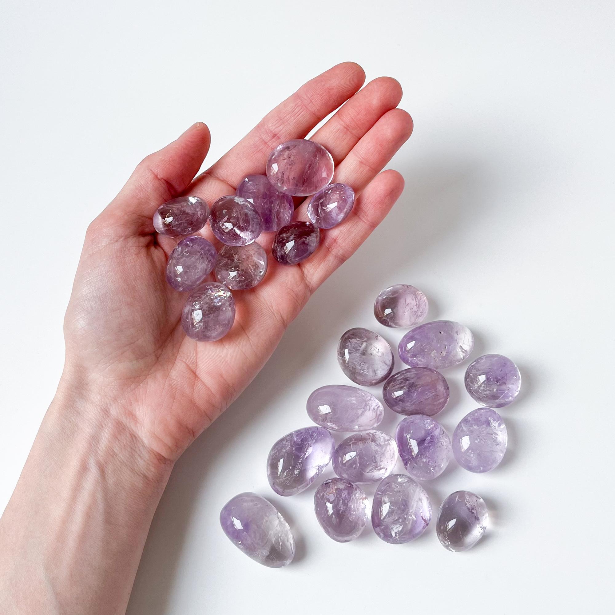 Лавандовый аметист - галтовка