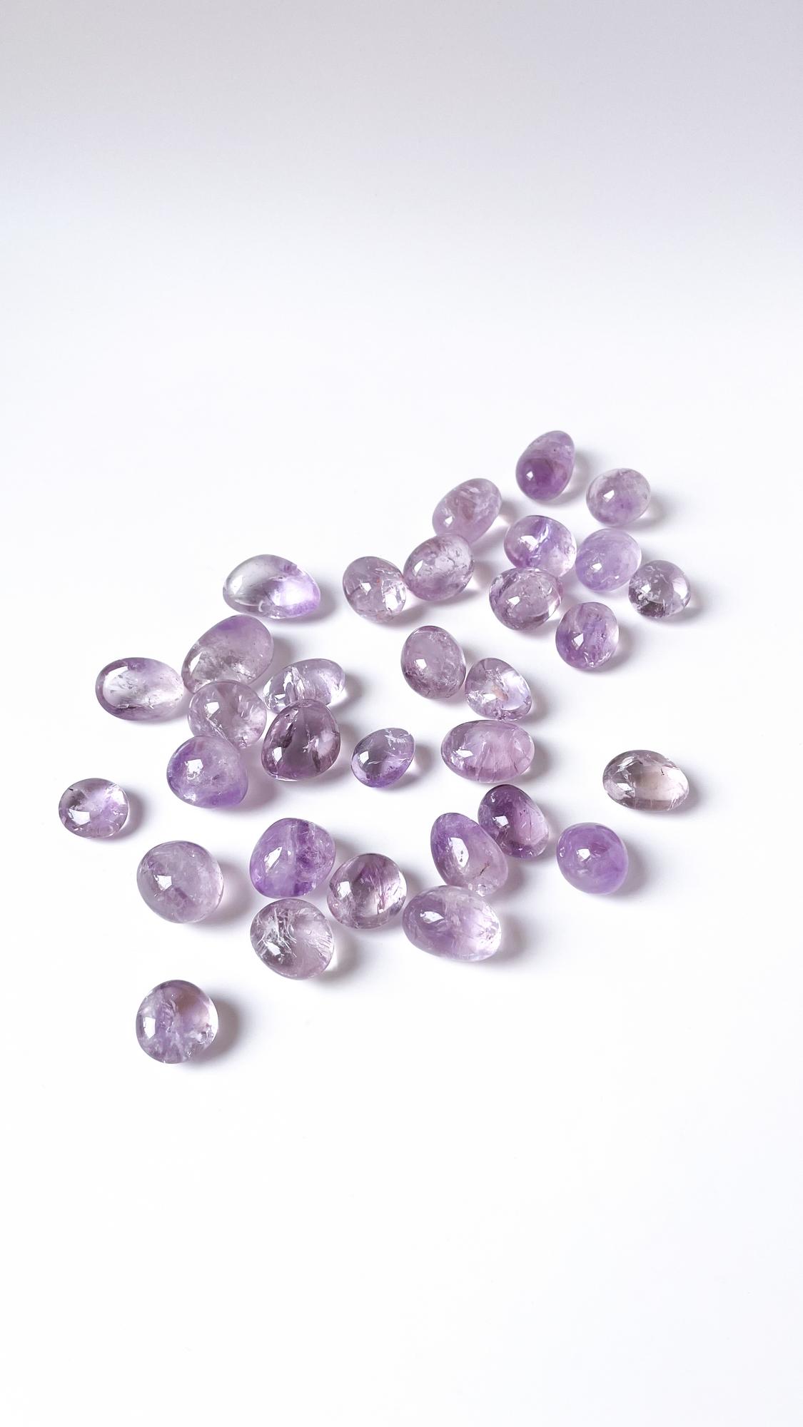 Лавандовый аметист - галтовка