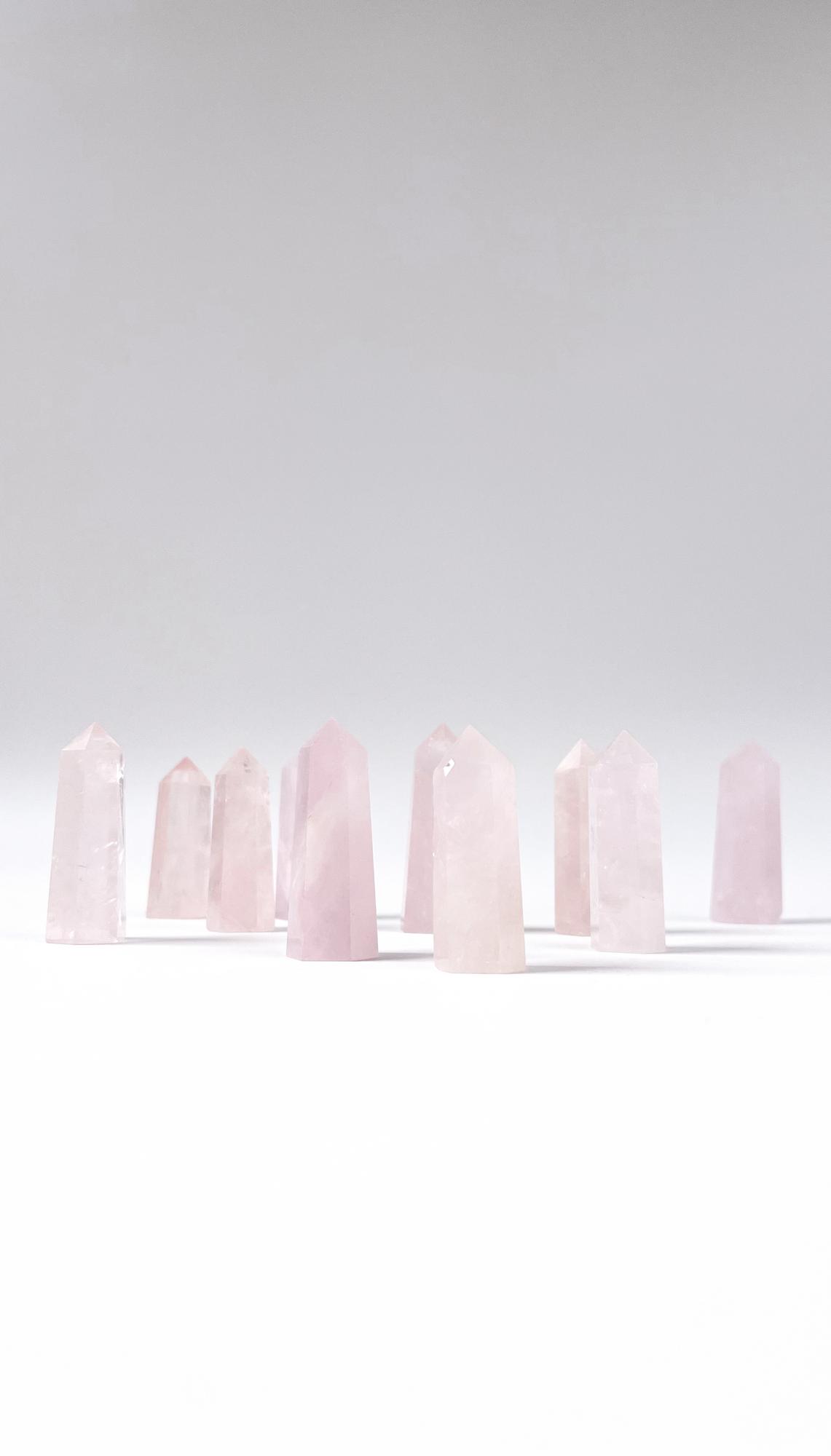 Розовый кварц - кристалл