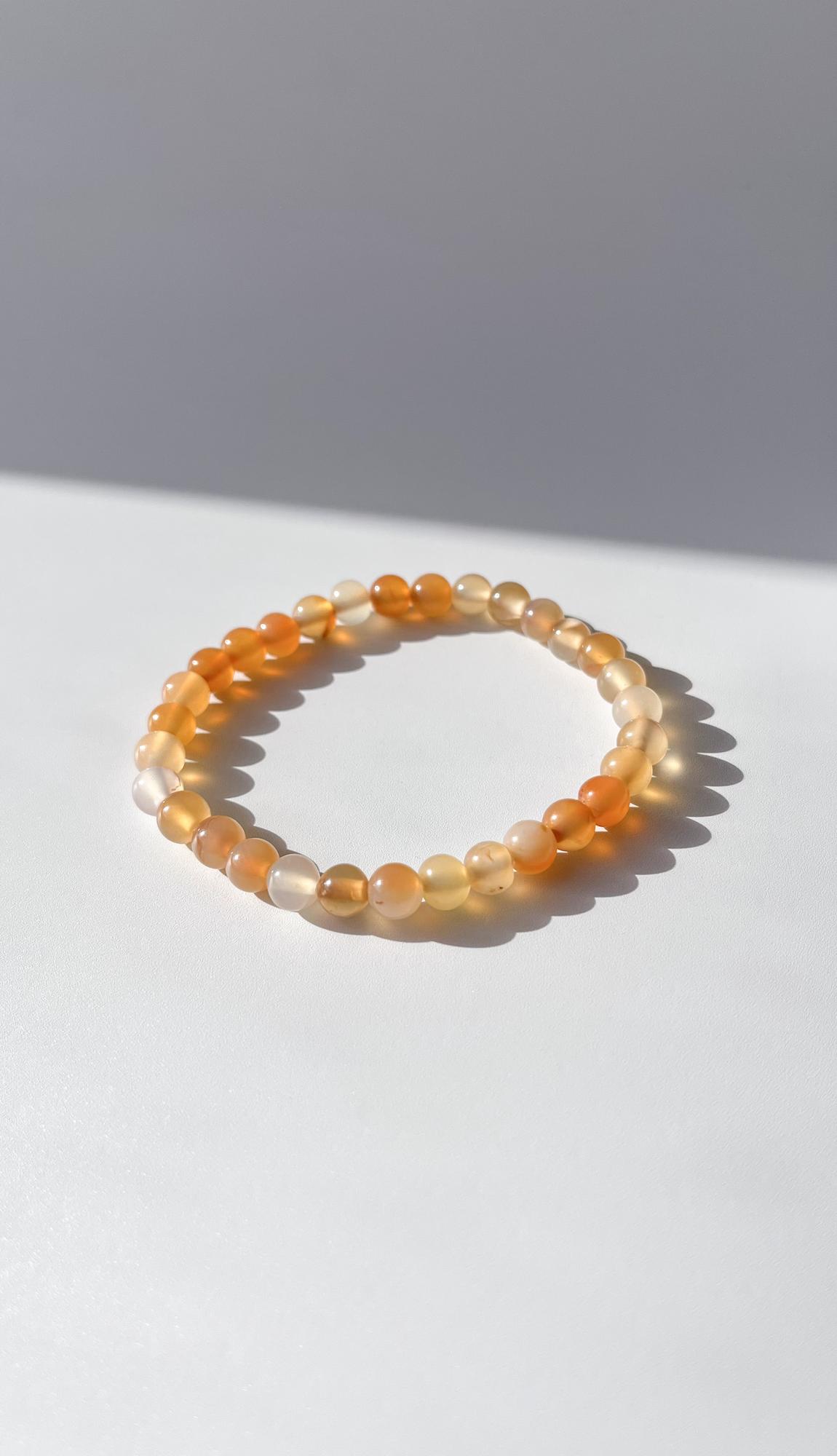 Браслет из сердолика