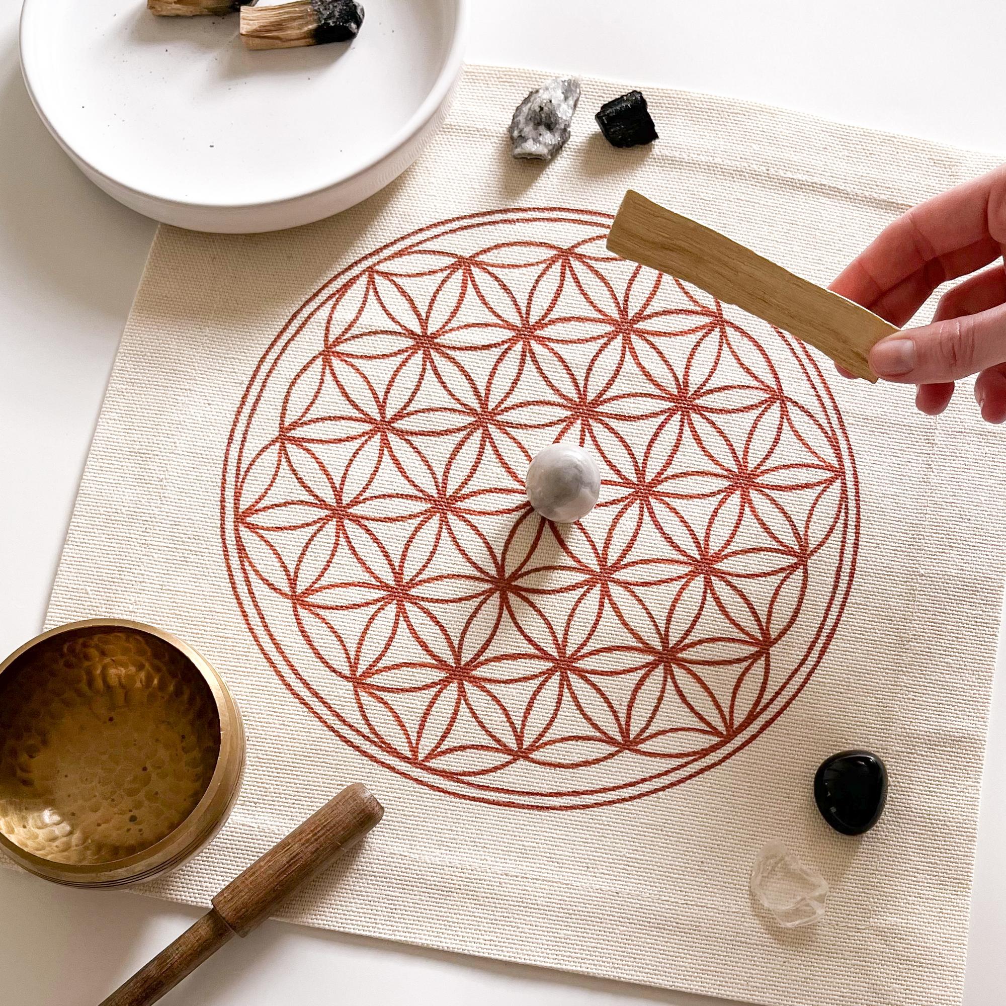 Коврик для работы с кристаллической решеткой - Цветок жизни - Охра