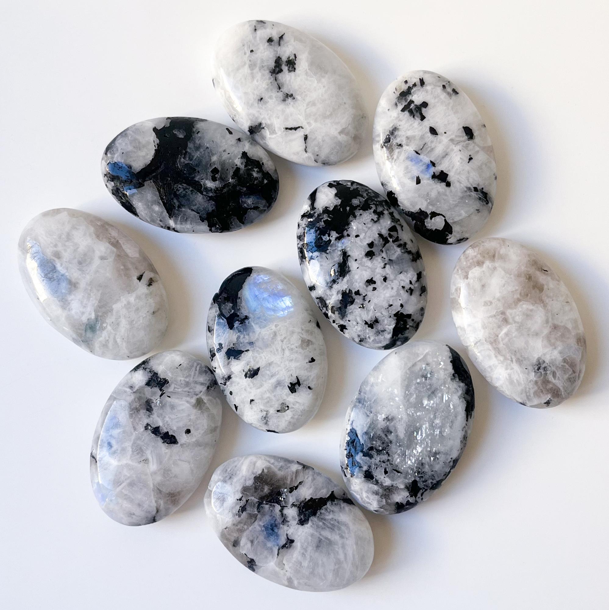 лунный камень