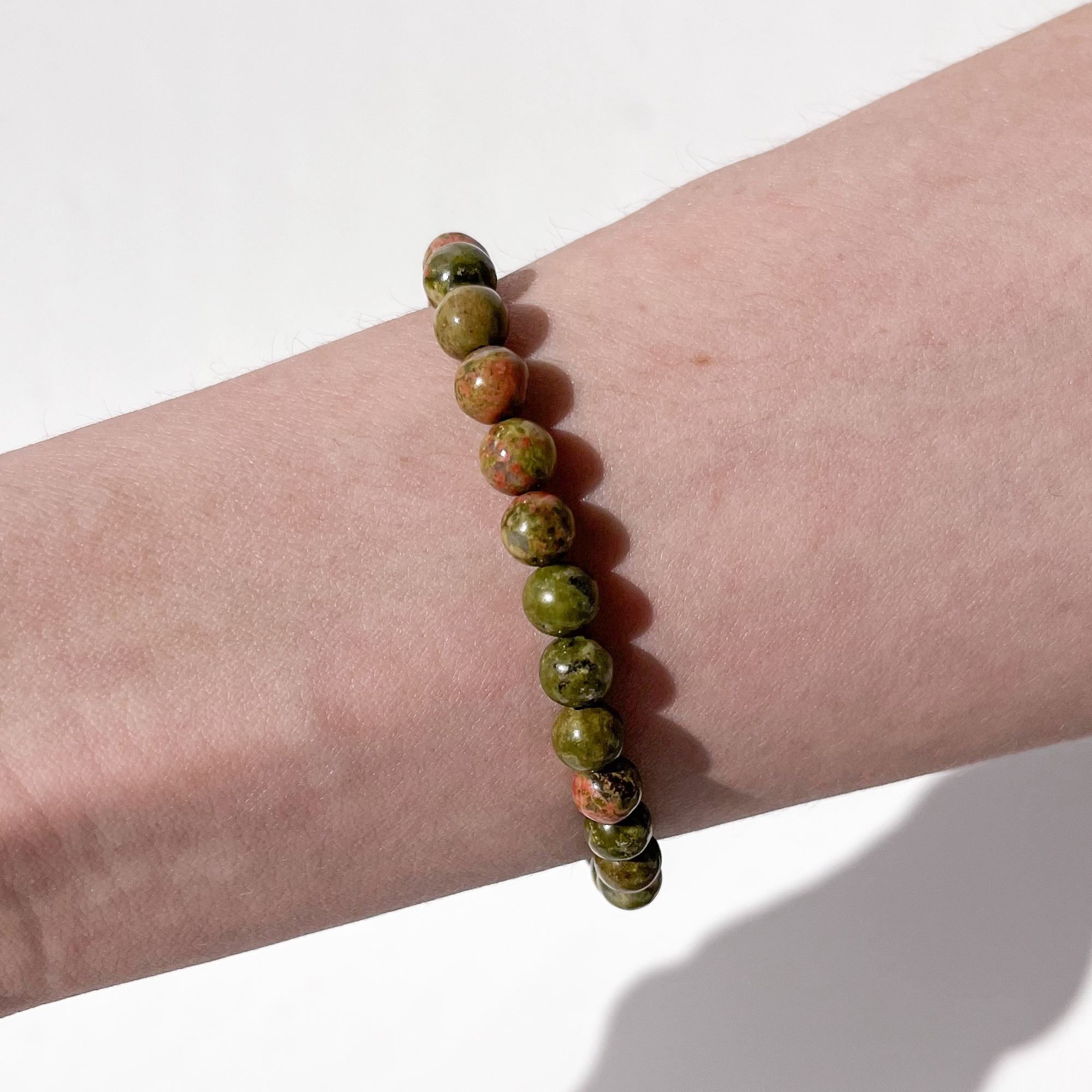 Браслет из унакита