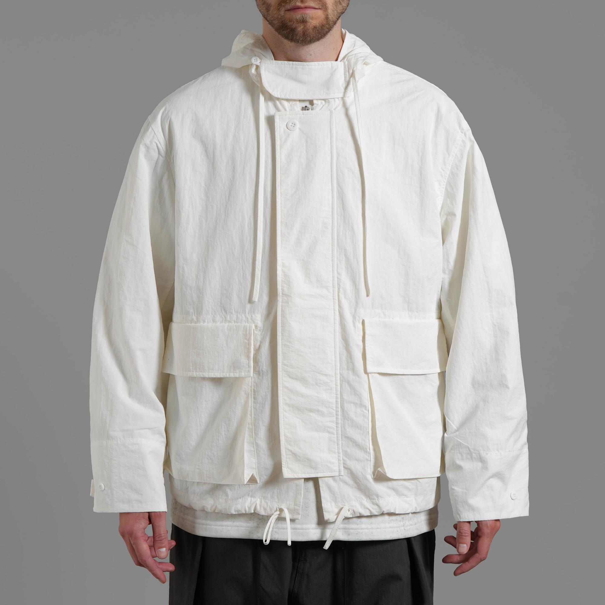 ВЕТРОВКА EAST H.