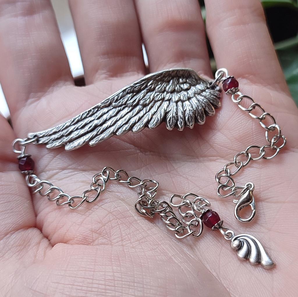 Браслет "Юнис" Гранат