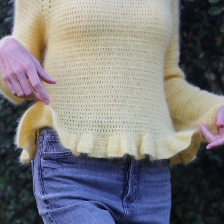 МК "Джемпер с баской" крючком