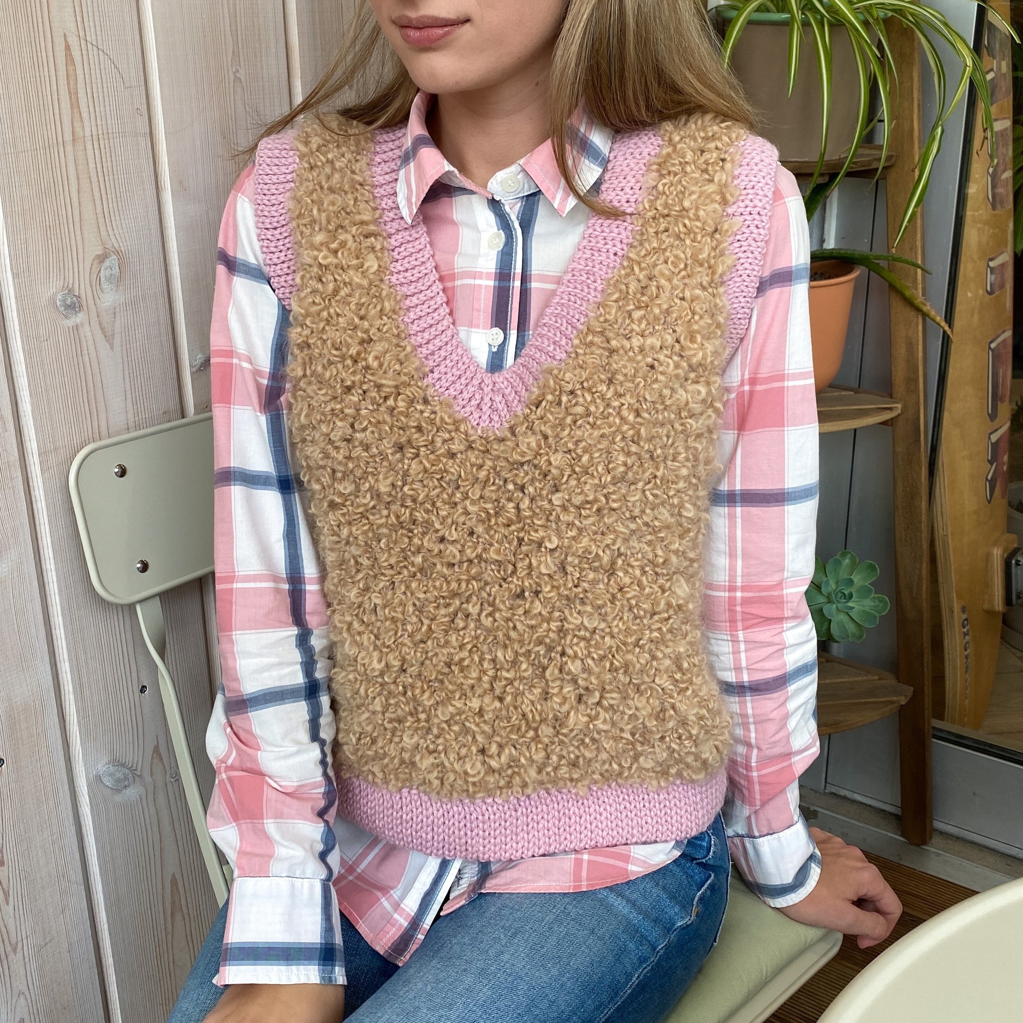 МК Жилет "Boucle Vest" крючком