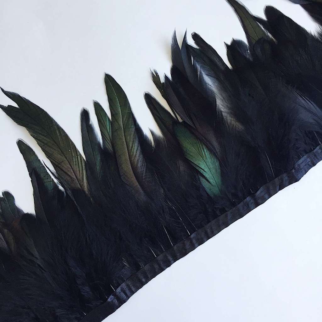 Перья Петуха 17-20 см Черный