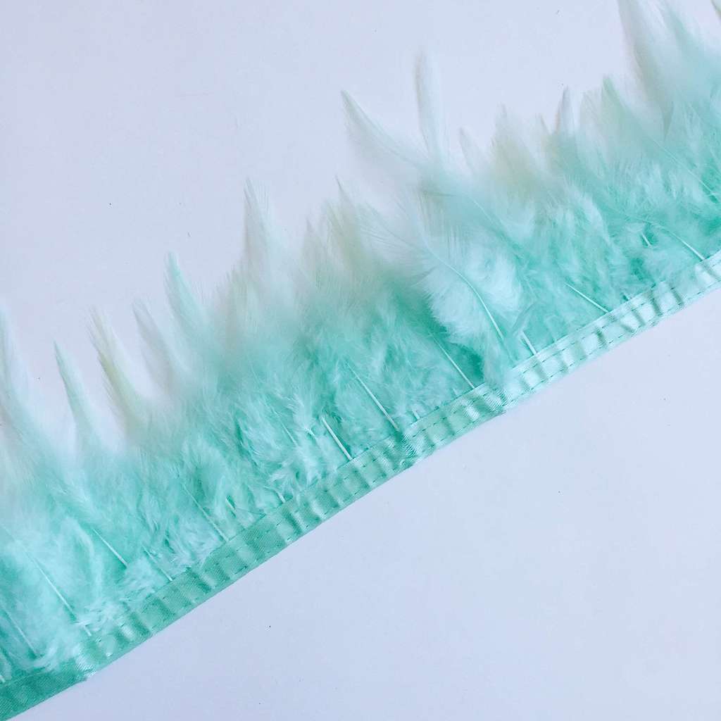 Перья Петуха 10-13 см Мятный