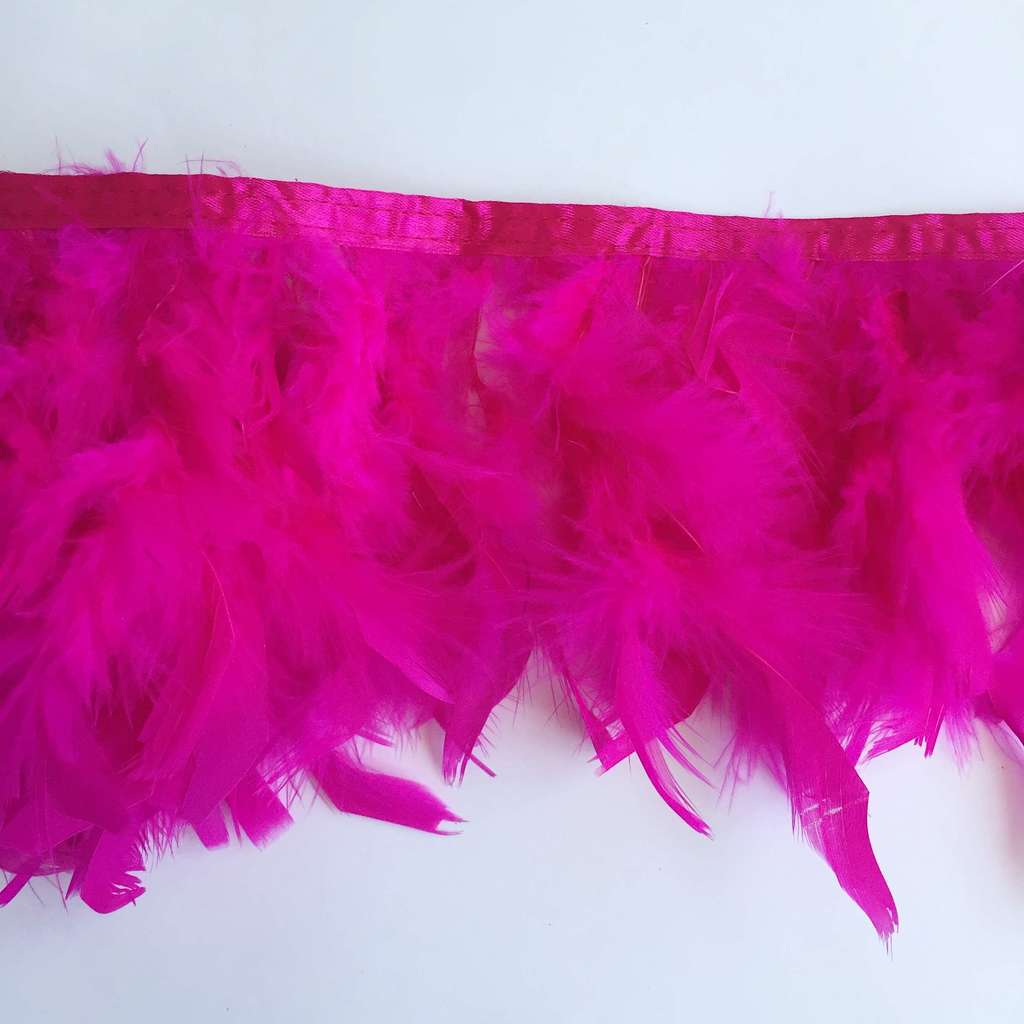 Перья Индейки Фуксия