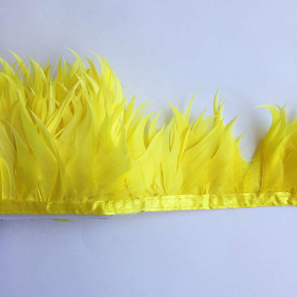Перья Гуся Ярко Желтый
