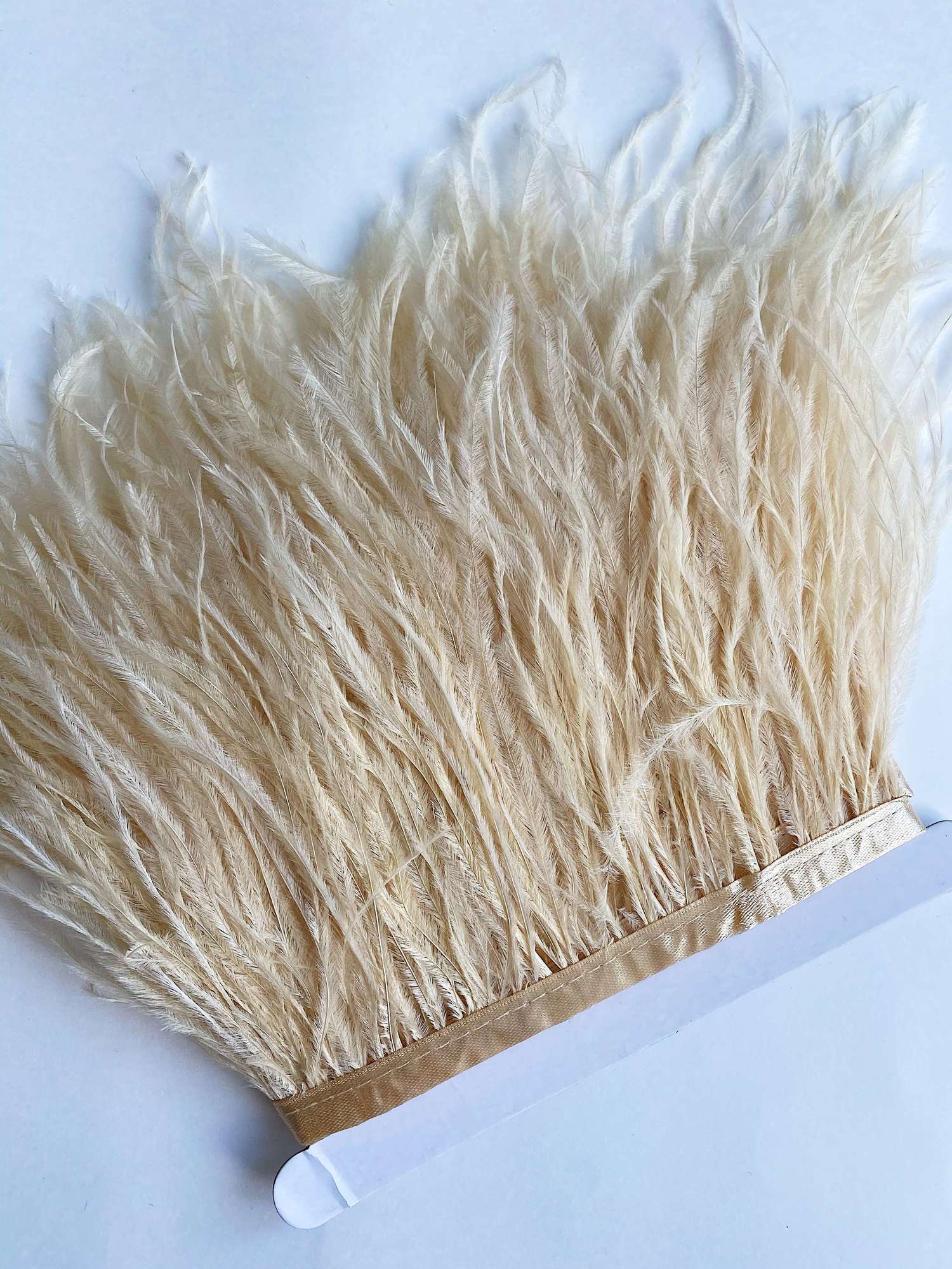 Перья страуса 11-15 см №046 Светло-золотистый