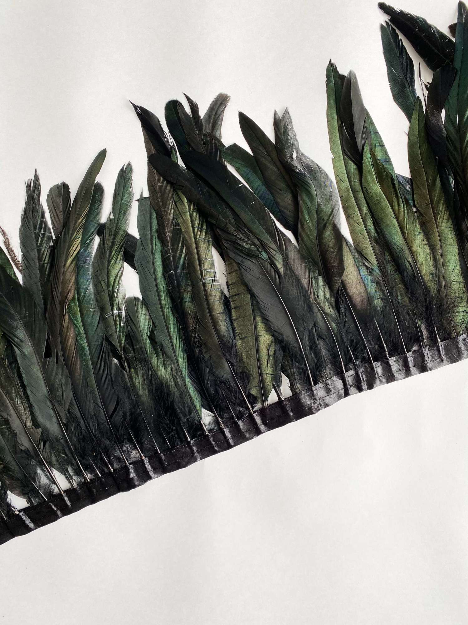 Перья Петуха 25-30 см Черный