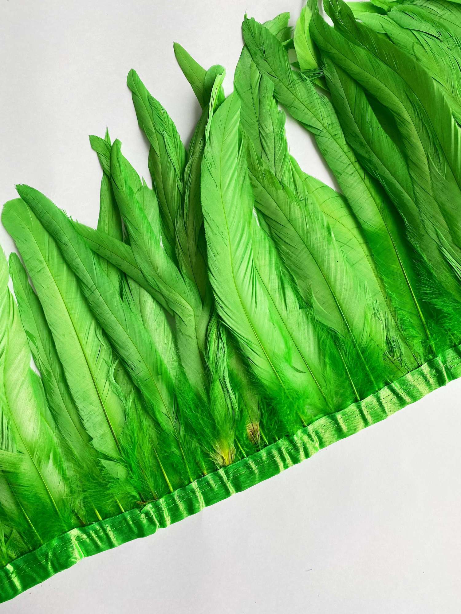Перья Петуха 25-30 см Зеленый