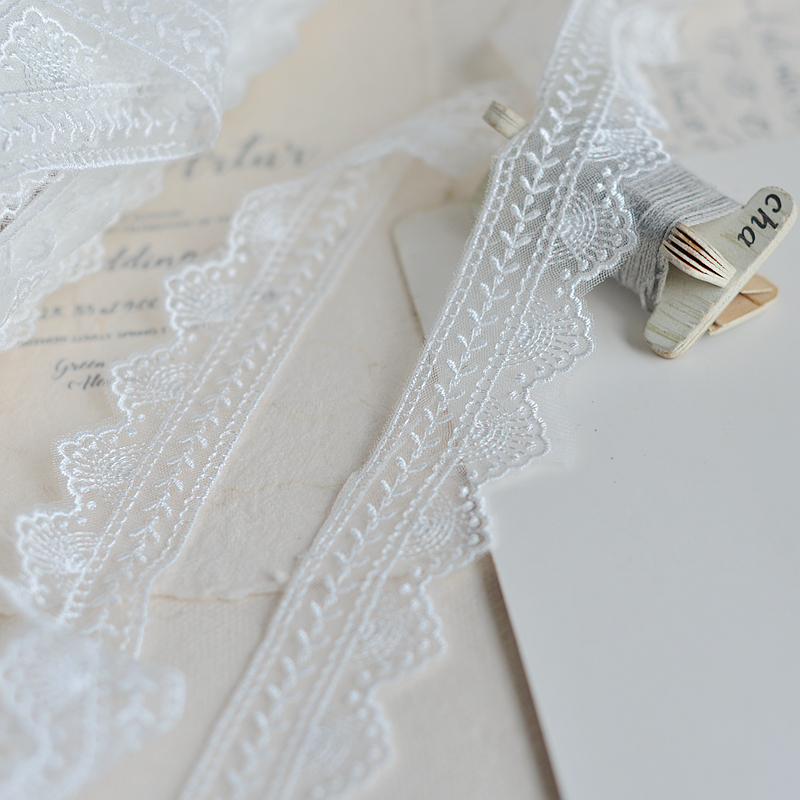 Вышивка на сетке