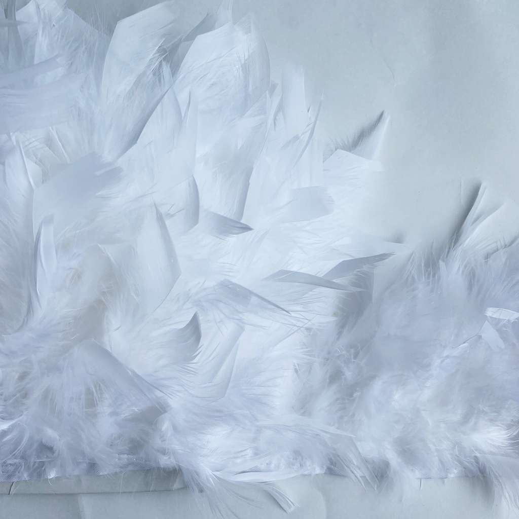 Перья Индейки Белоснежный