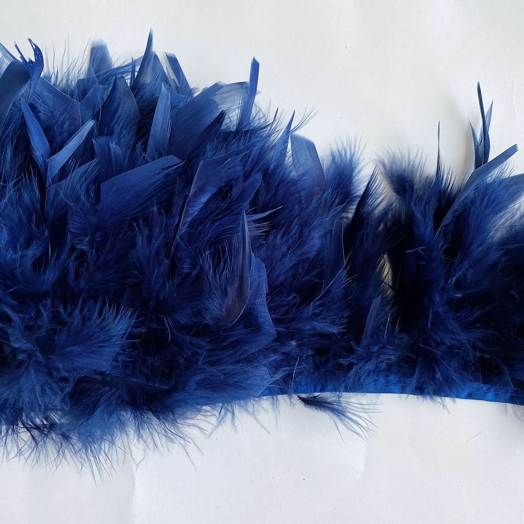 Перья Индейки Темно-синий