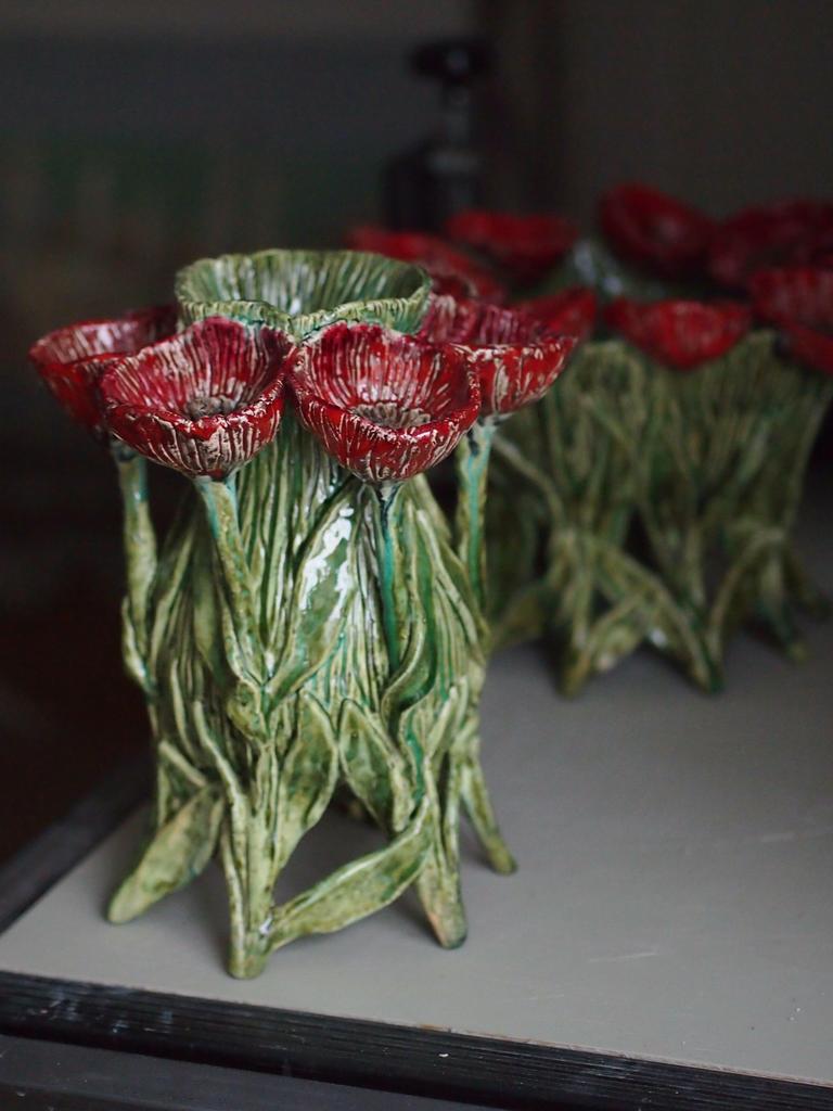 Ваза с маками