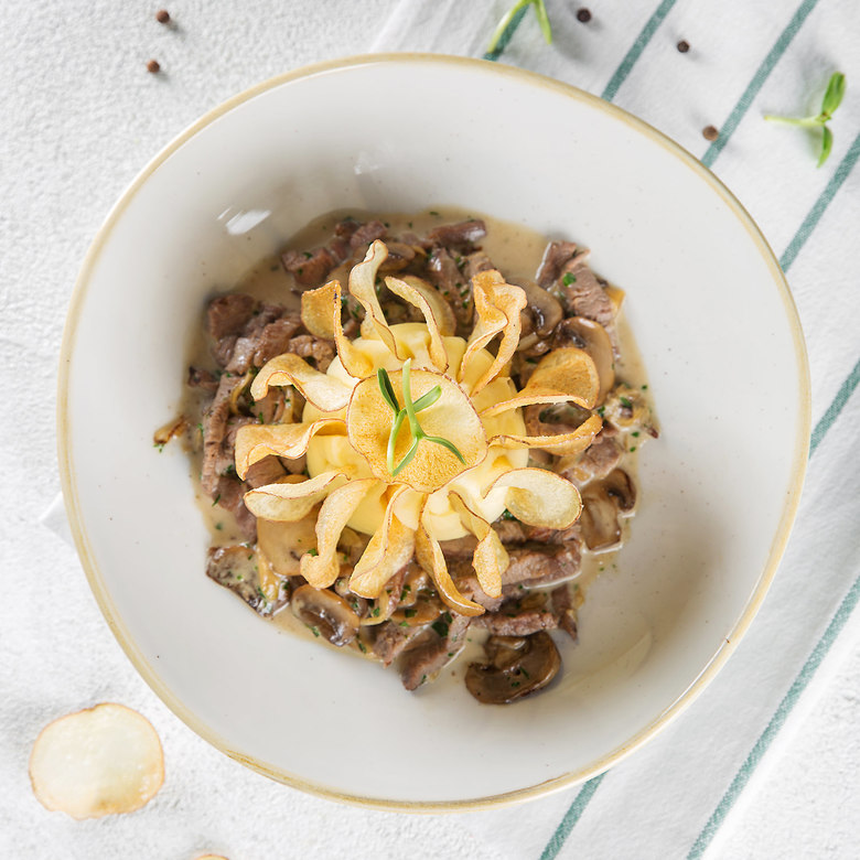 Бефстроганов