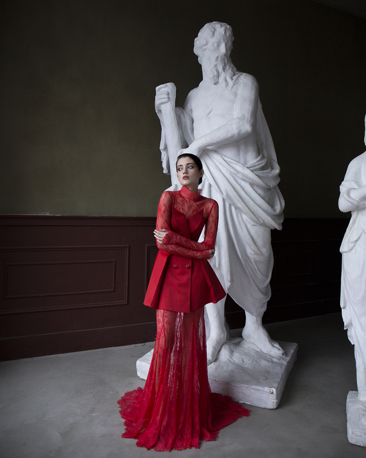 Кружевное вечернее прозрачное платье в комплекте с корсетом-жакетом