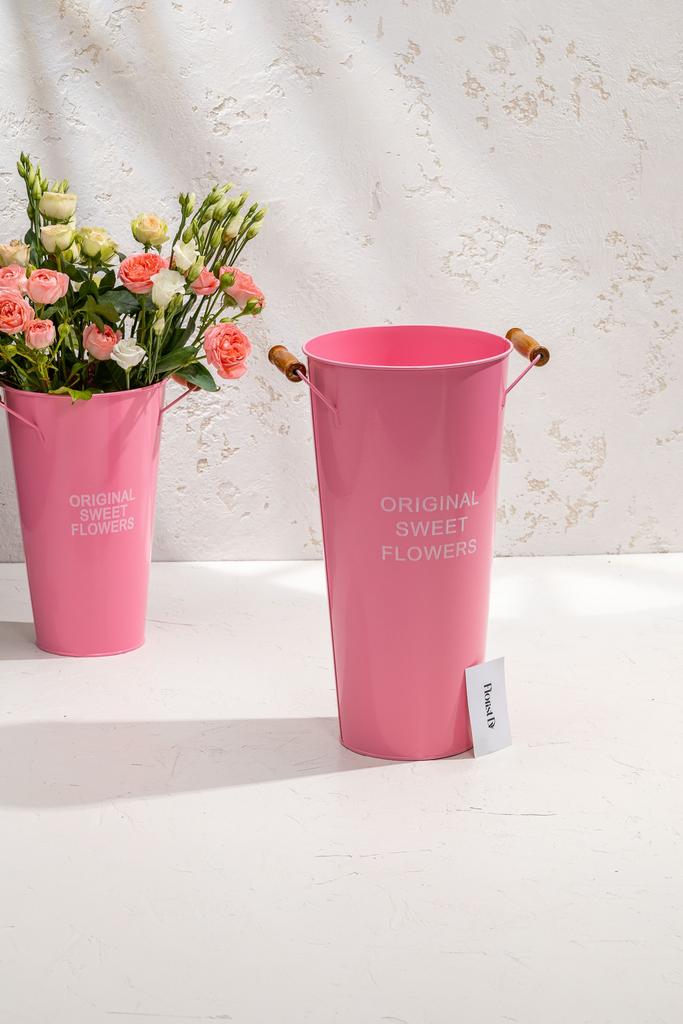 Ваза железная - Розовая