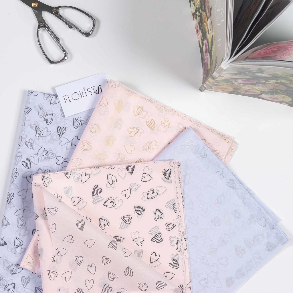 Тишью A drawn heart