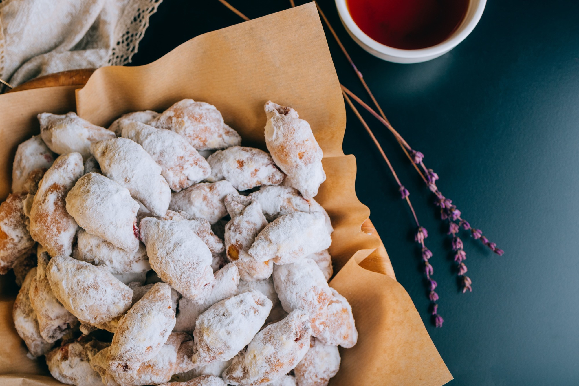 БЕЛОСНЕЖКА