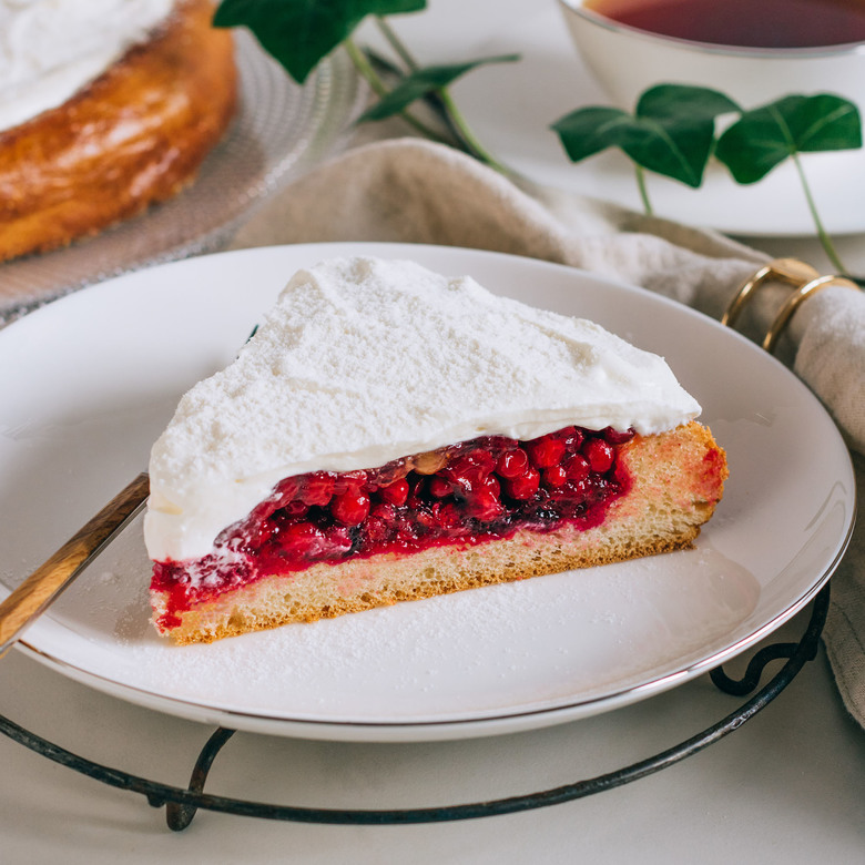 ПИРОГ БРУСНИЧНЫЙ