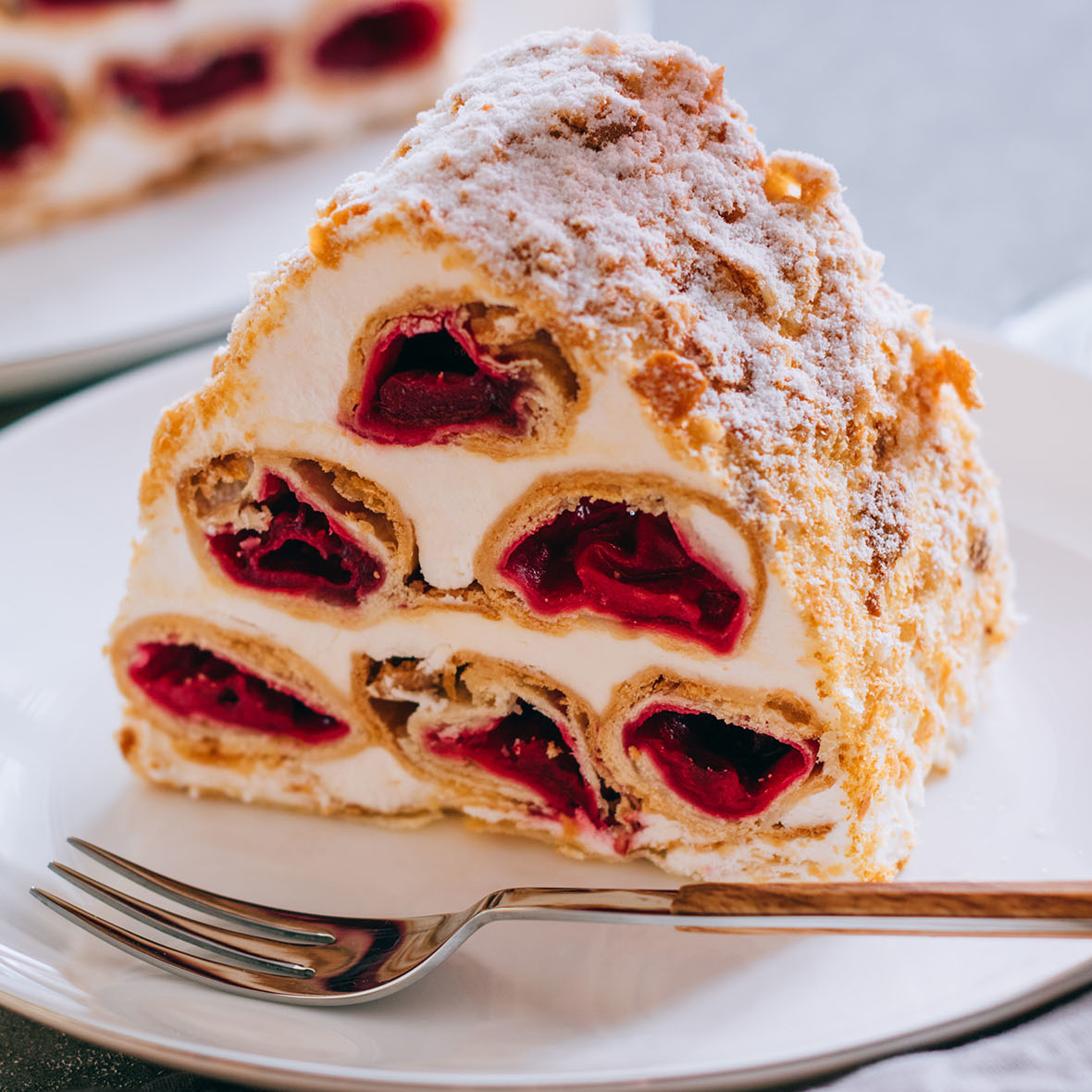 МОНАСТЫРСКАЯ ИЗБА