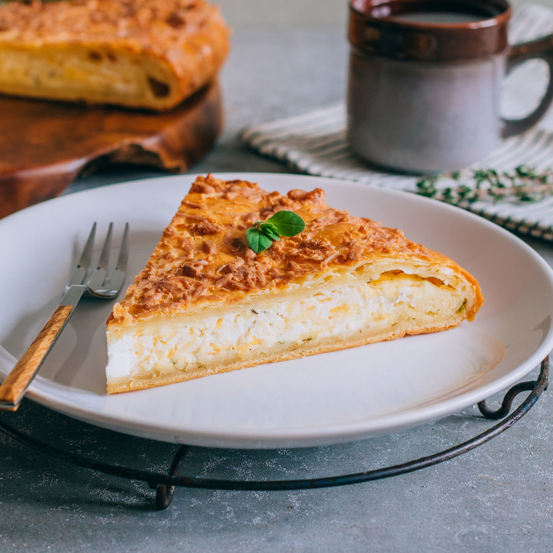 ОСЕТИНСКИЙ СЫРНЫЙ ПИРОГ