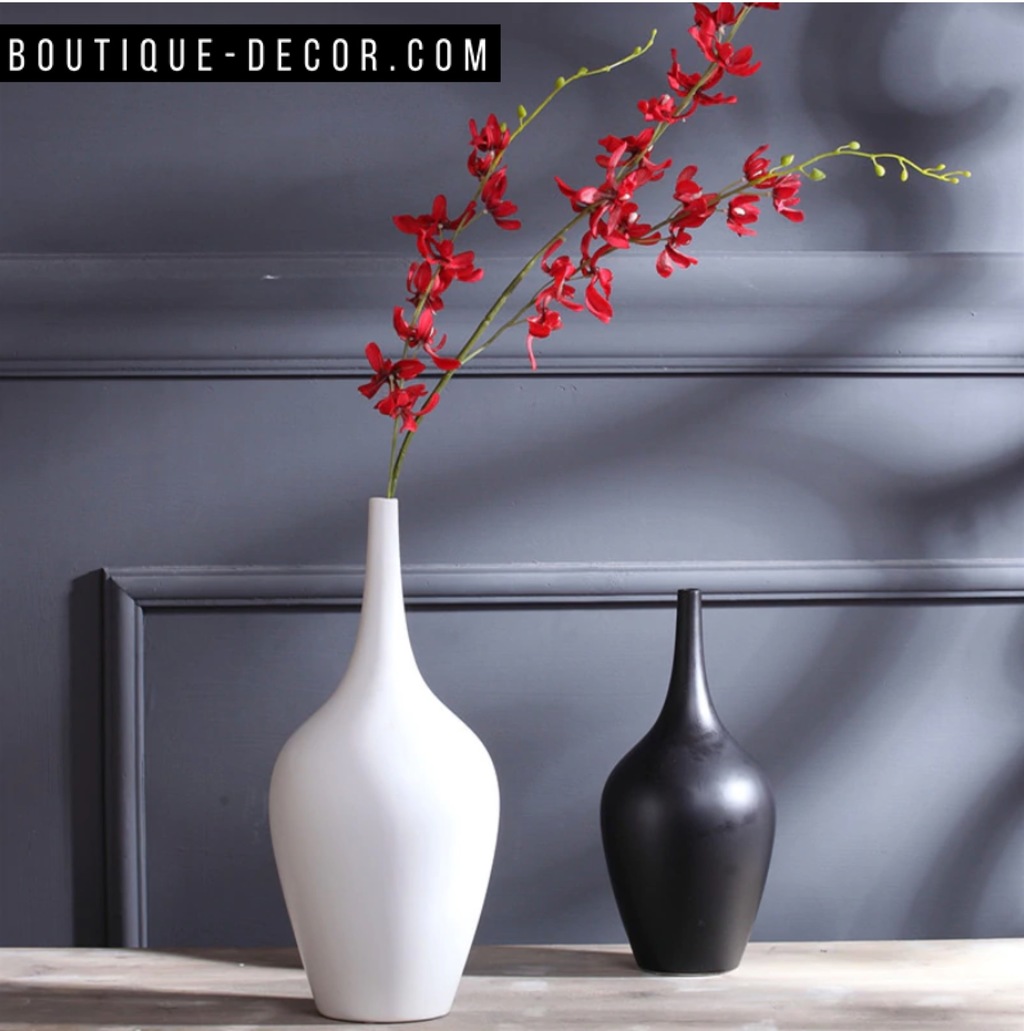 Купить вазу - "Black and white jarl"