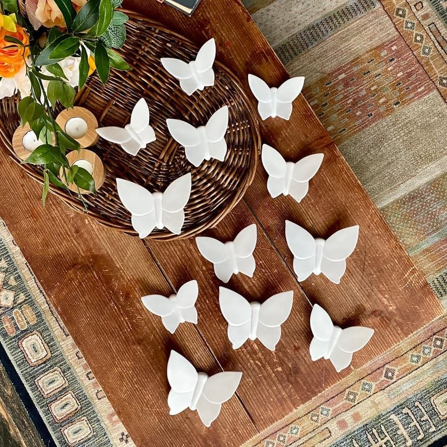 Набор настенных бабочек из искусственного камня минималистичные для спальни, гостиной, детской